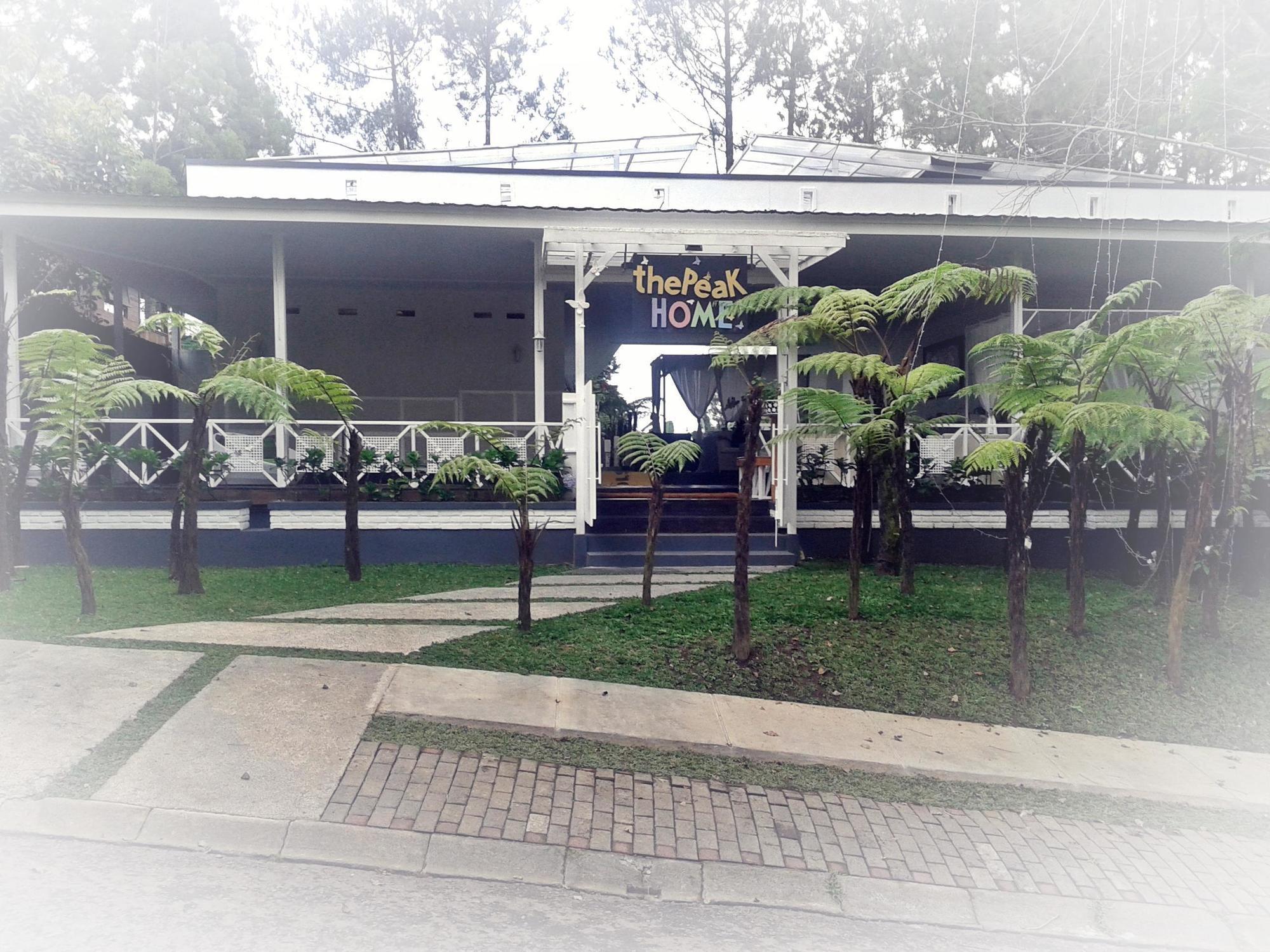 The Peak Home Lembang Esterno foto
